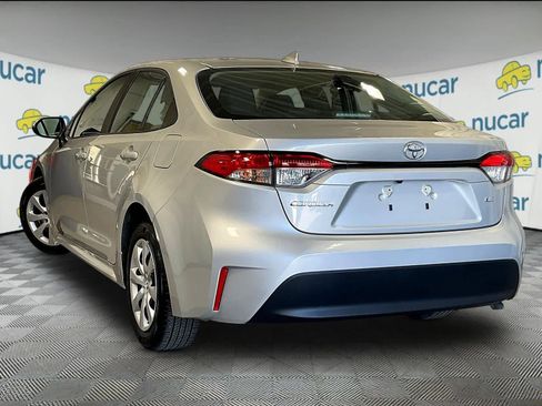 Used 2024 Toyota Corolla LE image 4