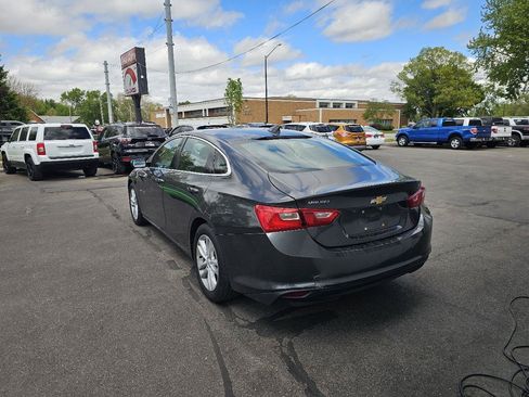 Used 2016 Chevrolet Malibu LT FWD image 8