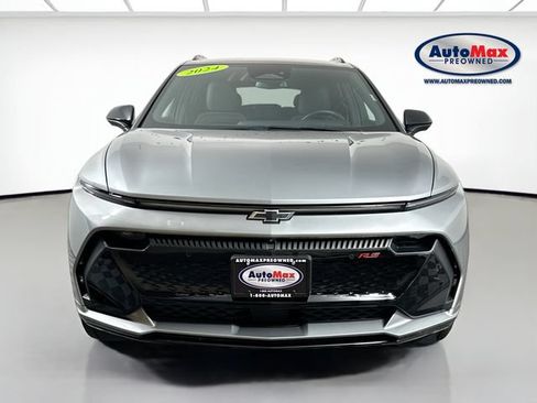 Used 2024 Chevrolet Equinox EV RS FWD image 6