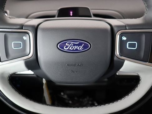 New 2025 Ford Expedition Max Platinum w/ Platinum Ultimate Package image 29