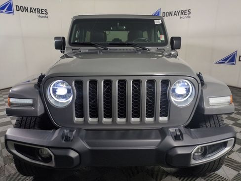 Used 2021 Jeep Wrangler Unlimited Sahara w/ Cold Weather Group AWD/4WD image 8