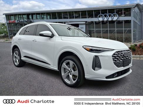 New 2025 Audi Q5 Premium Plus image 1