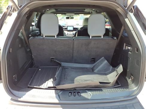 Used 2022 Ford Explorer Timberline w/ Timberline Technology Package AWD/4WD image 13