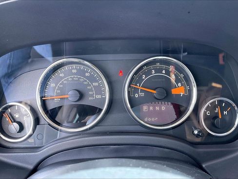 Used 2015 Jeep Compass High Altitude image 23