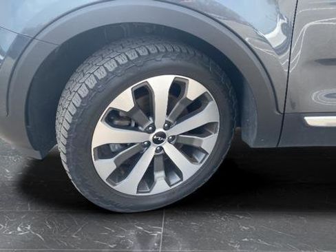 Used 2022 Kia Telluride EX w/ EX Premium Package AWD/4WD image 39