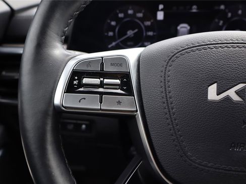 Used 2024 Kia Telluride SX X-Line AWD/4WD image 16