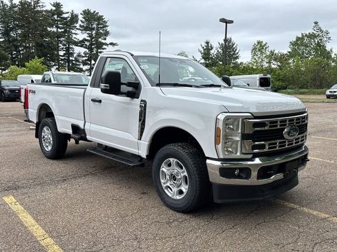 New 2025 Ford F350 XLT w/ FX4 Off-Road Package image 1