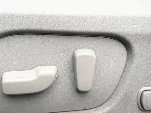 Used 2014 Subaru Forester 2.5i Limited image 24