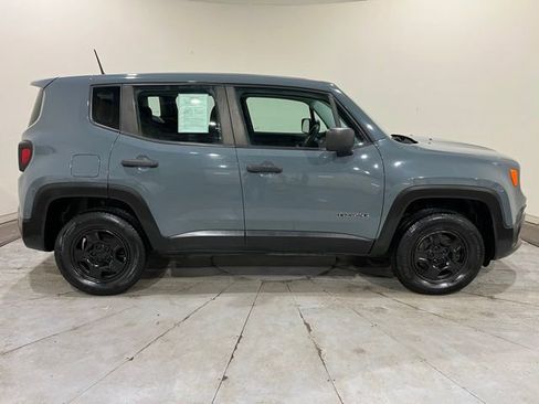 Used 2017 Jeep Renegade Sport w/ Power & Air Group image 7