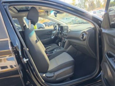 Used 2019 Hyundai Kona SEL w/ SEL Tech Package 02 AWD/4WD image 6