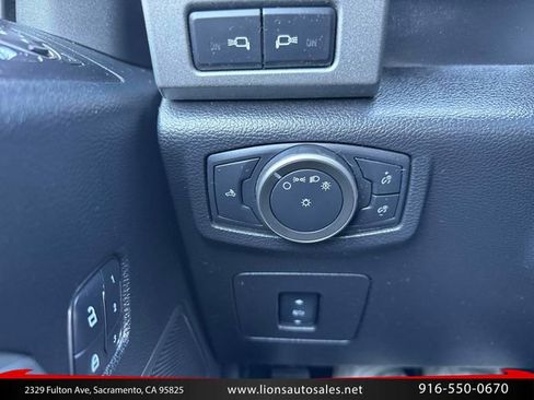 Used 2017 Ford F150 Raptor w/ Equipment Group 802A Luxury AWD/4WD image 22
