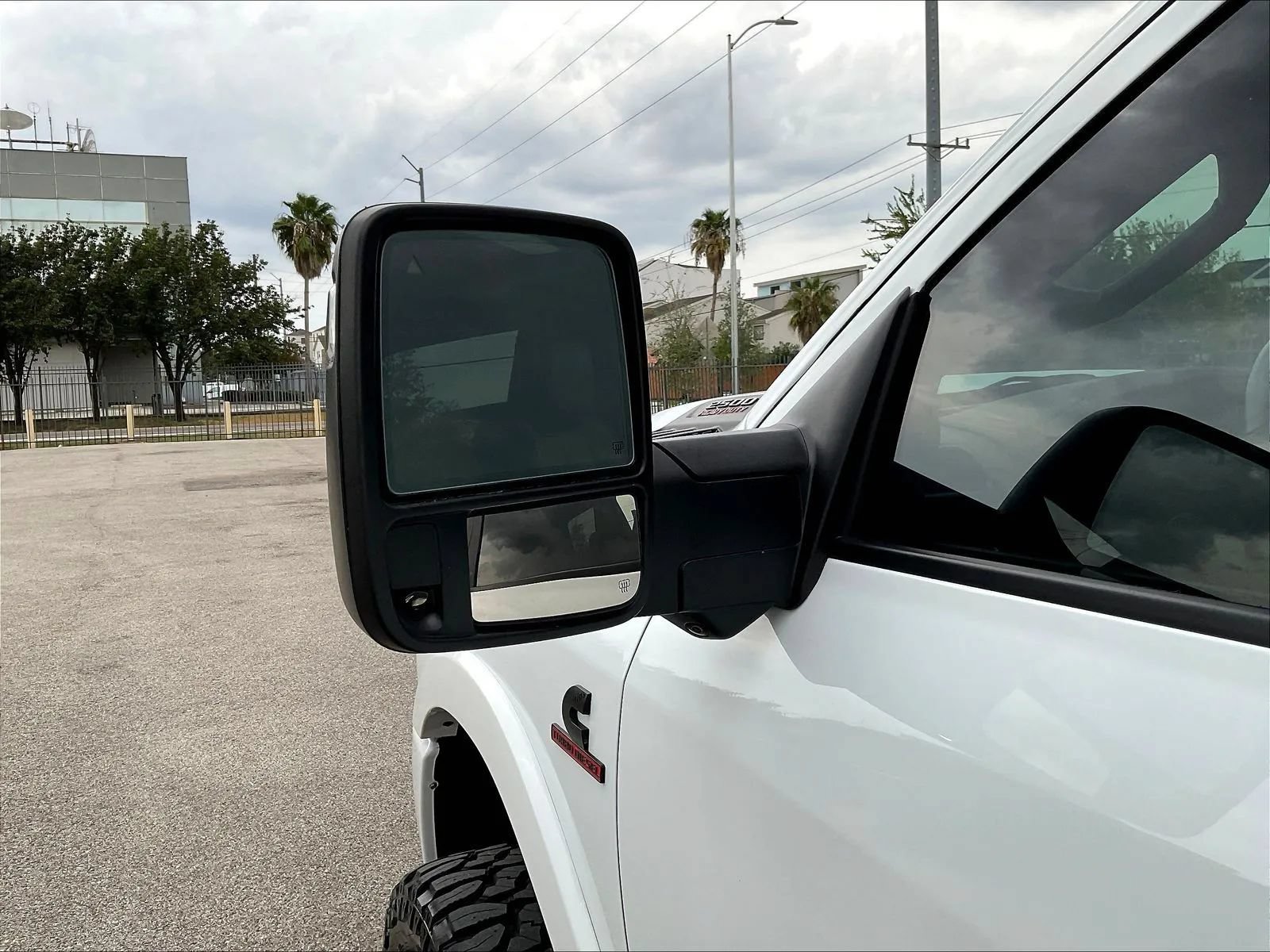 Used 2024 RAM 2500 Limited AWD/4WD image 36