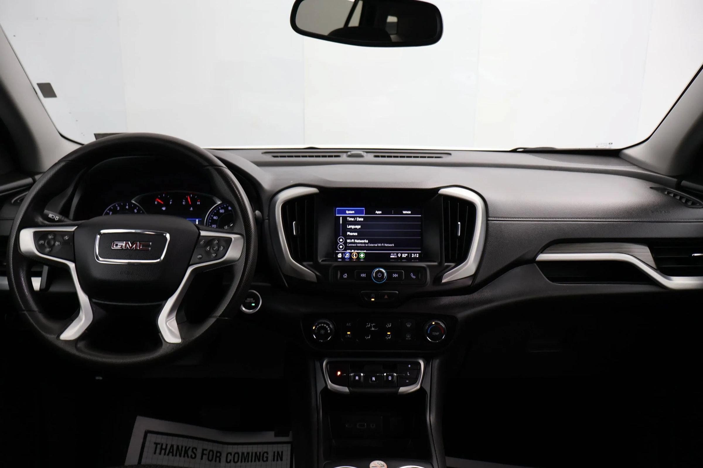 Used 2024 GMC Terrain SLE AWD/4WD image 16