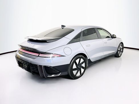 Used 2024 Hyundai Ioniq 6 SE RWD image 9