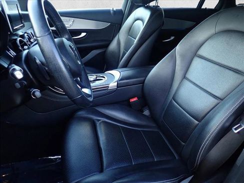 Used 2019 Mercedes-Benz GLC 300 4MATIC Coupe image 12