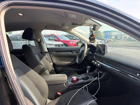 Used 2023 Honda Civic LX image 24