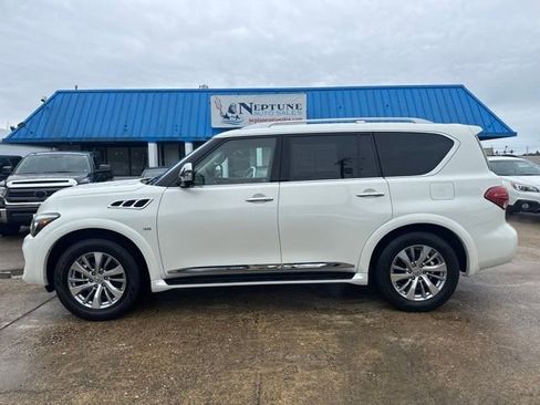 Used 2016 INFINITI QX80 4WD w/ Signature Edition Package image 8