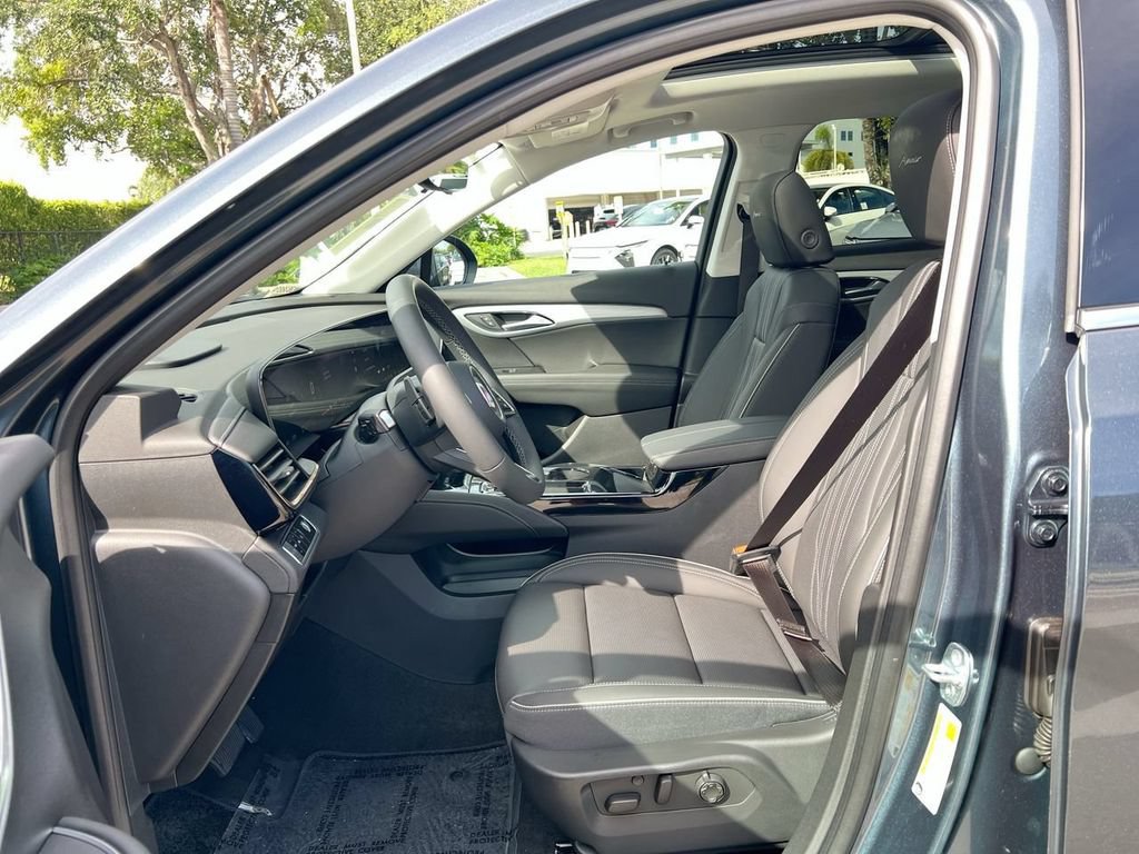Used 2026 Buick Envision Avenir AWD/4WD image 12