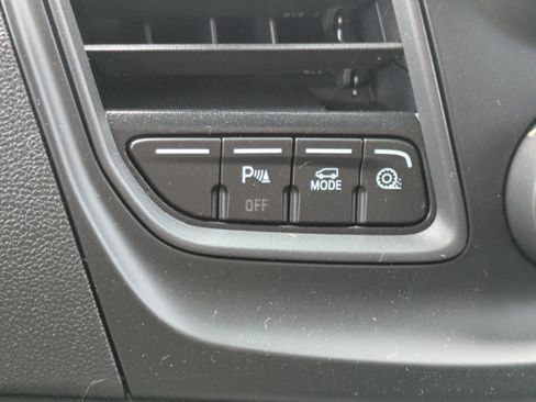 Used 2024 Ford Transit 250 148 Medium Roof RWD image 25