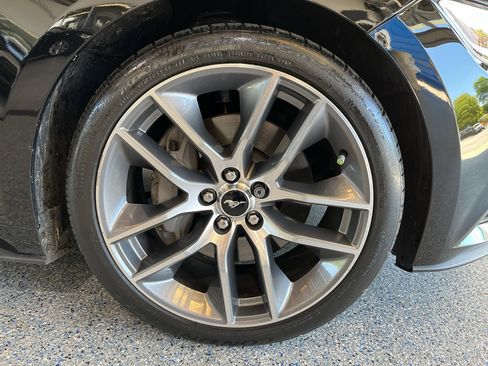 Used 2015 Ford Mustang GT Premium w/ Equipment Group 401A image 29