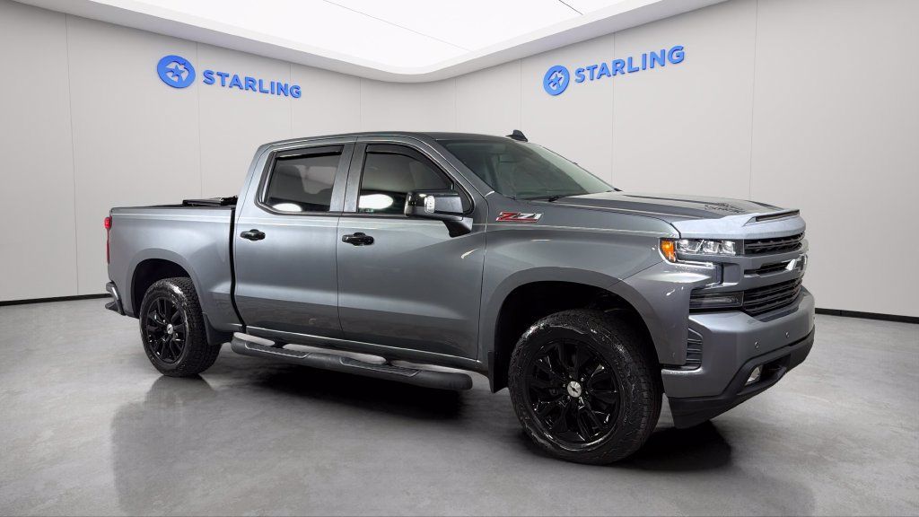 Used 2020 Chevrolet Silverado 1500 RST AWD/4WD image 12