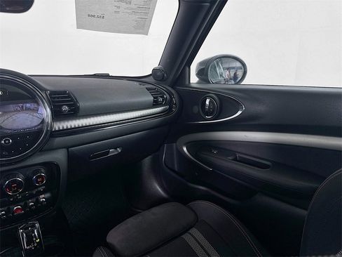 Used 2022 MINI Cooper Clubman John Cooper Works image 24