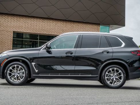 Used 2026 BMW X5 xDrive40i AWD/4WD image 10
