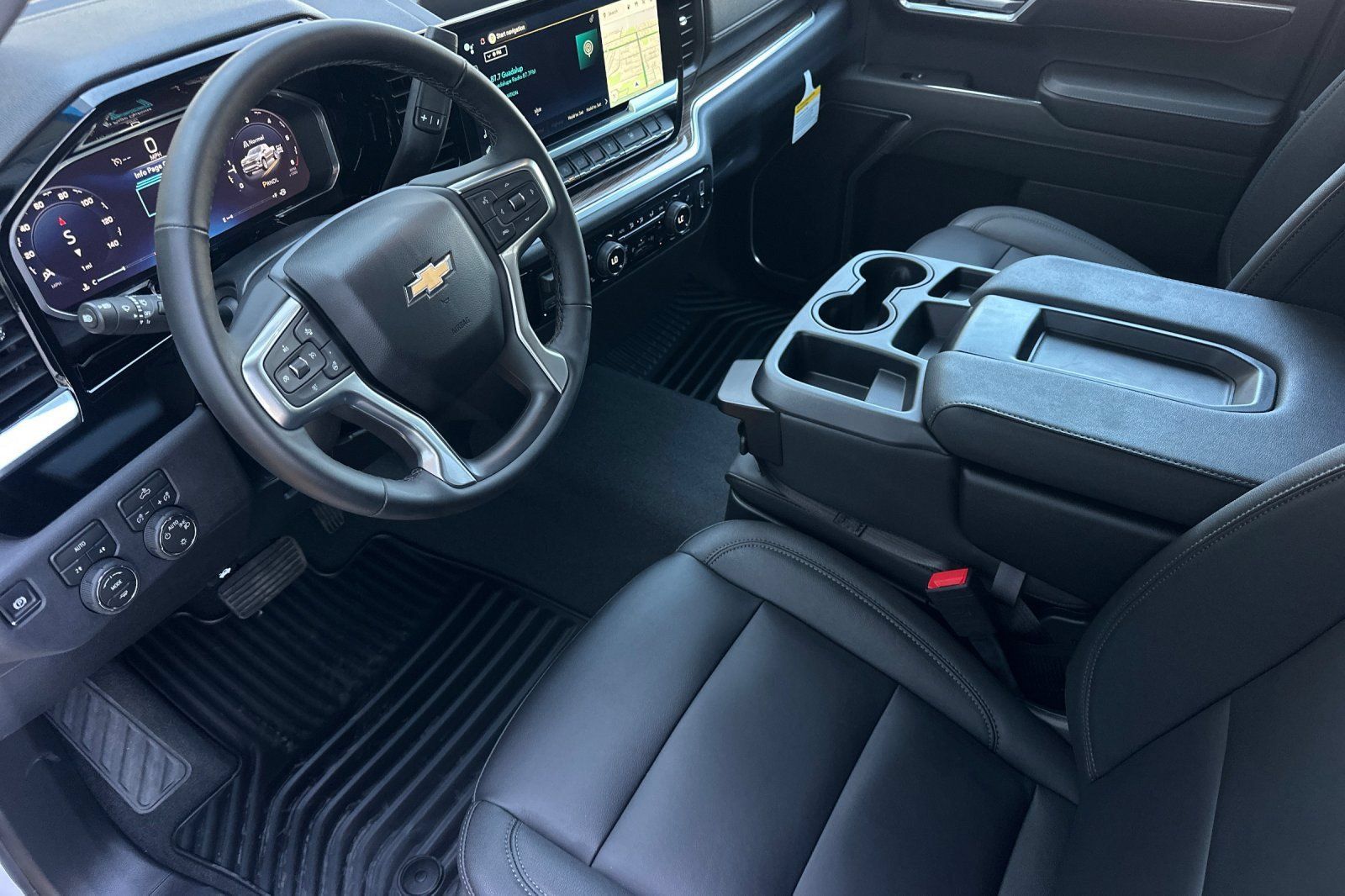 New 2026 Chevrolet Silverado 1500 LT w/ Leather Package AWD/4WD image 10