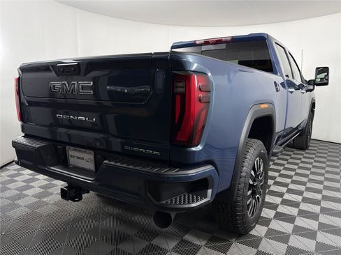 New 2026 GMC Sierra 2500 Denali Ultimate AWD/4WD image 6