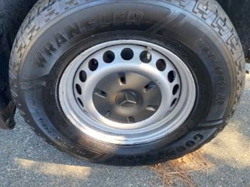 Used 2019 Mercedes-Benz Sprinter 170 image 32