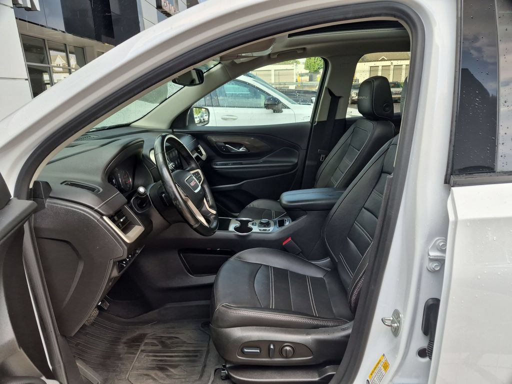 Used 2023 GMC Terrain Denali w/ LPO, Floor Liner Package AWD/4WD image 18