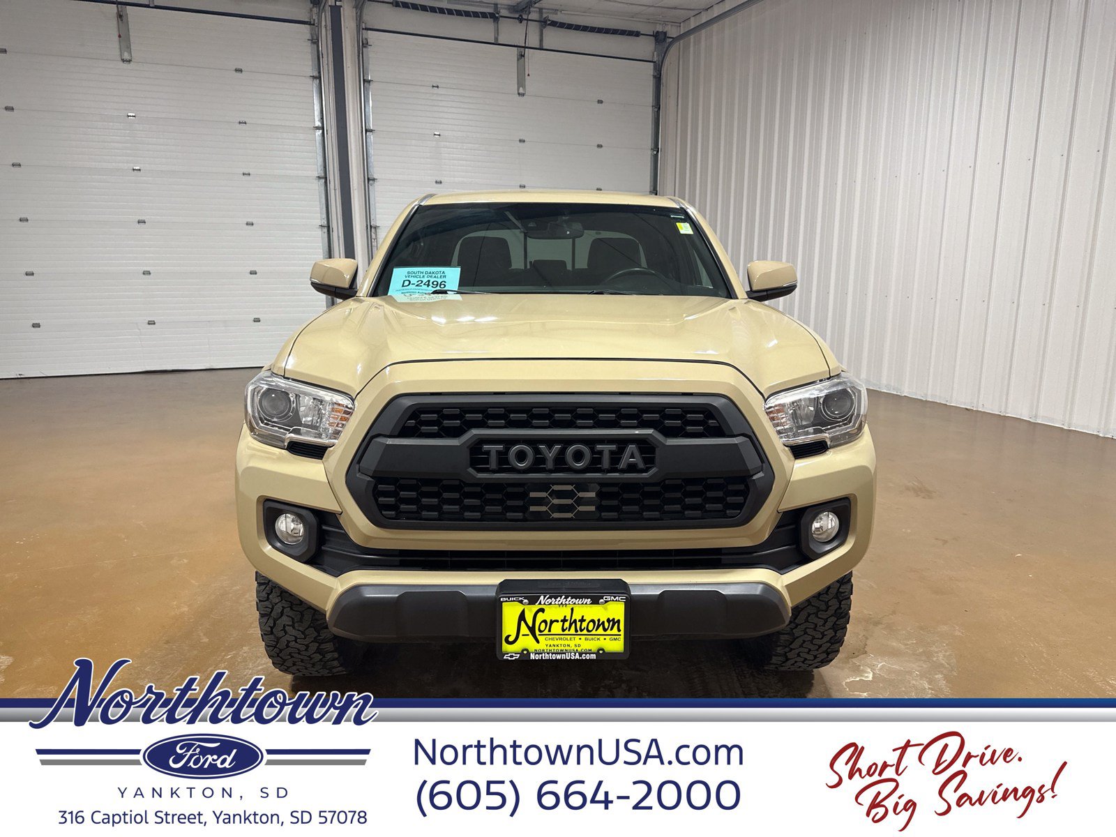 Used 2019 Toyota Tacoma TRD Off-Road AWD/4WD image 3