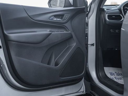 Used 2021 Chevrolet Equinox LT image 40