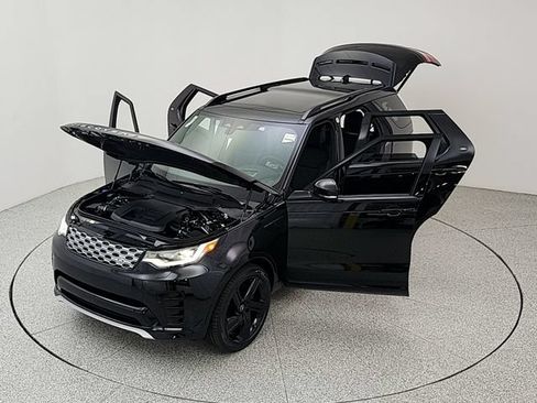 New 2026 Land Rover Discovery Limited Edition AWD/4WD image 41