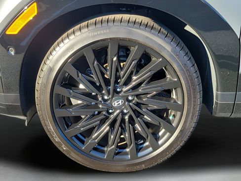 Used 2025 Hyundai Santa Fe Calligraphy image 10