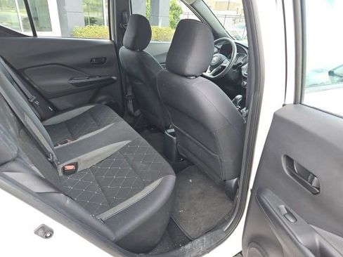 Used 2020 Nissan Kicks S FWD image 24