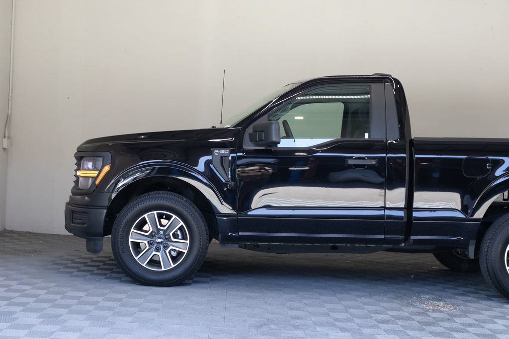 Used 2025 Ford F150 XL RWD image 8