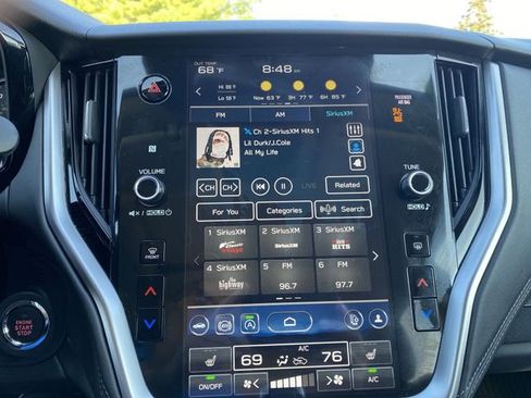 Used 2024 Subaru Outback Premium AWD/4WD image 23