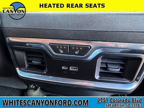 Used 2024 GMC Sierra 3500 Denali Ultimate AWD/4WD image 18