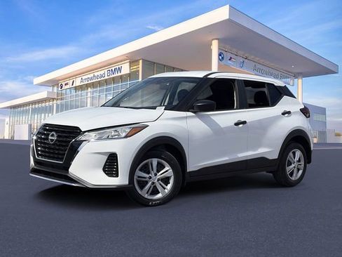 Used 2025 Nissan Kicks Play S image 33