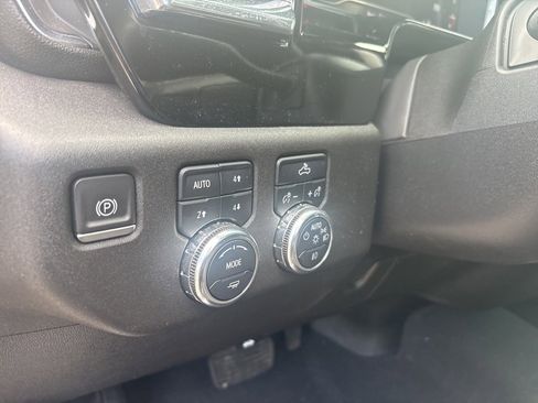 Used 2024 GMC Sierra 1500 Elevation w/ X31 Off-Road Package image 17