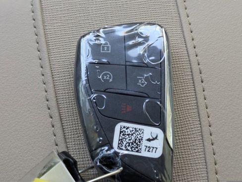 New 2026 Buick Enclave Preferred w/ Power Package image 29