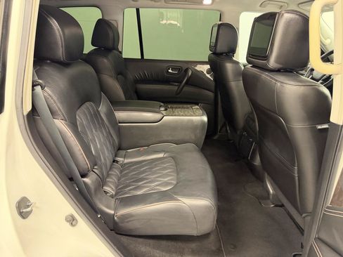 Used 2021 Nissan Armada Platinum w/ Captain's Chairs Package RWD image 18