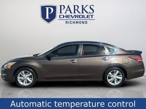 Used 2014 Nissan Altima 2.5 SV image 5