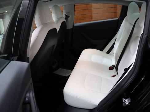 Used 2023 Tesla Model 3 Standard Range image 68