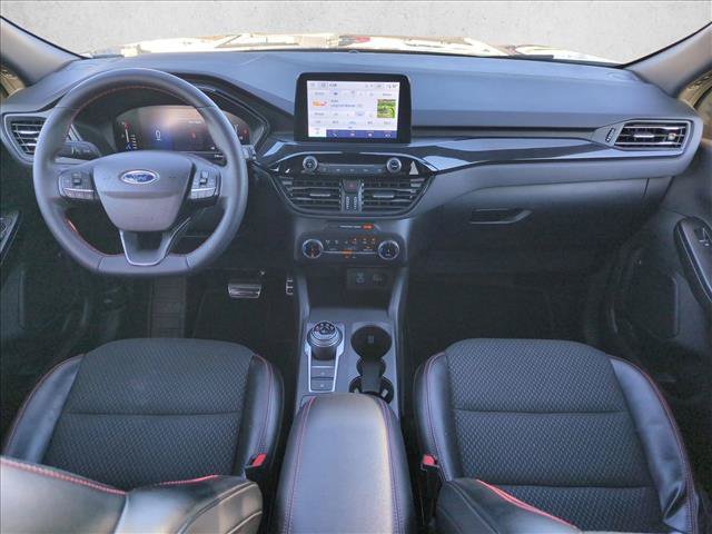 Used 2023 Ford Escape ST-Line w/ Equipment Group 301A FWD image 17