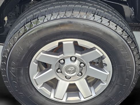 Used 2014 Toyota 4Runner Trail Premium AWD/4WD image 29