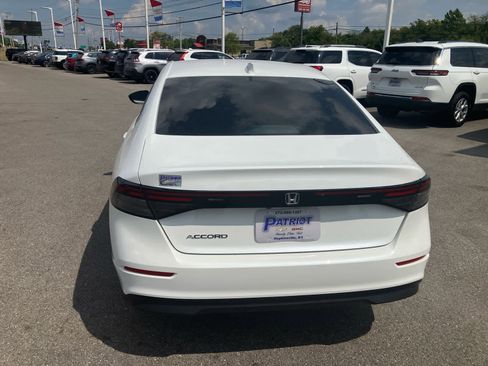 Used 2023 Honda Accord LX image 6