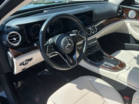 Used 2023 Mercedes-Benz E 450 4MATIC Sedan image 17