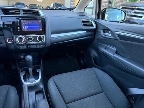 Used 2015 Honda Fit EX image 10